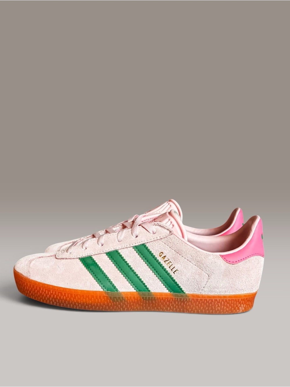 Adidas Gazelle Juniors Size 6.5Y Clear Pink/Court Green Brand New